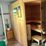 Apartment Storchennest - Mit Kamin, Sauna, Garten, E-piano, Fahrradverleih *