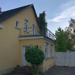 Storchennest - Mit Kamin, Sauna, Garten, E-piano, Fahrradverleih * Putlitz