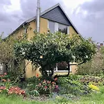 Storchennest - Mit Kamin, Sauna, Garten, E-piano, Fahrradverleih Apartment Putlitz