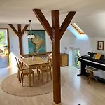 Storchennest - Mit Kamin, Sauna, Garten, E-piano, Fahrradverleih *
