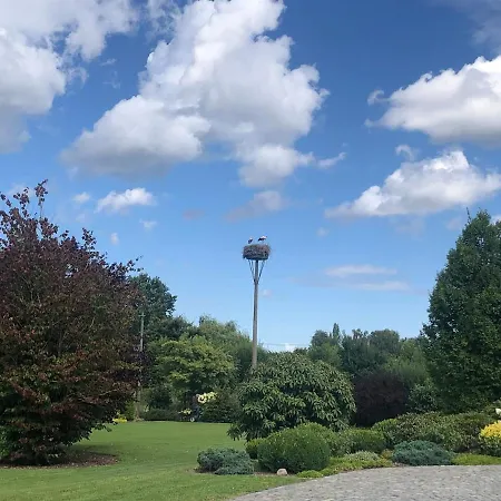 Storchennest - Mit Kamin, Sauna, Garten, E-piano Putlitz