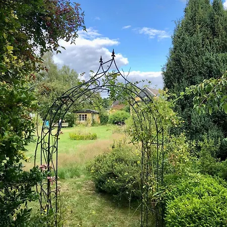 Storchennest - Mit Kamin, Sauna, Garten, E-piano