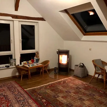 Storchennest - Mit Kamin, Sauna, Garten, E-piano Apartment