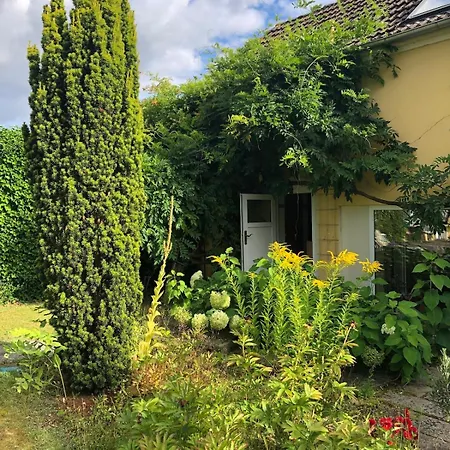 Storchennest - Mit Kamin, Sauna, Garten, E-piano * Putlitz