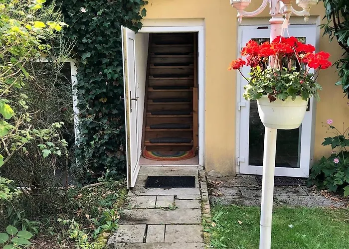 Storchennest - Mit Kamin, Sauna, Garten, E-piano, Fahrradverleih * Putlitz