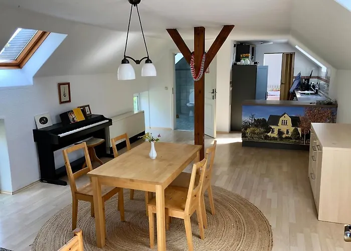 Appartamento Storchennest - Mit Kamin, Sauna, Garten, E-piano, Fahrradverleih *