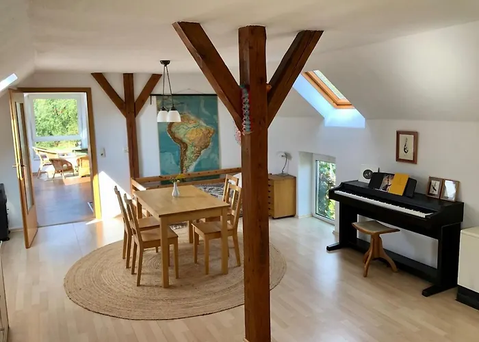 Storchennest - Mit Kamin, Sauna, Garten, E-piano, Fahrradverleih *