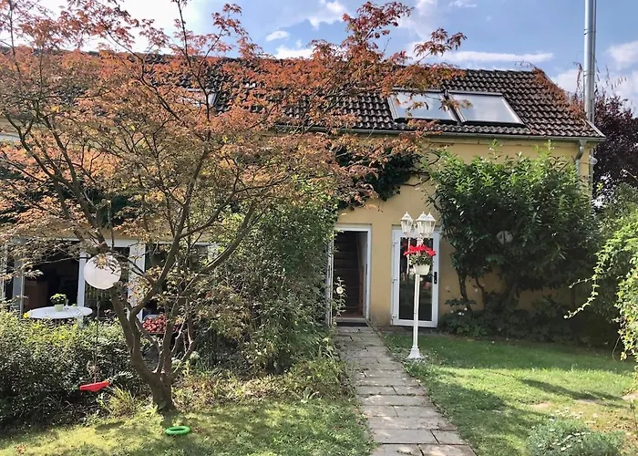 Storchennest - Mit Kamin, Sauna, Garten, E-piano *