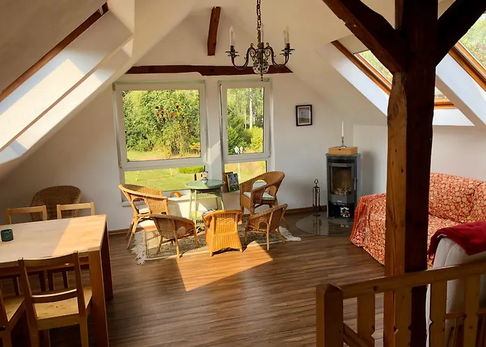 Storchennest - Mit Kamin, Sauna, Garten, E-piano *