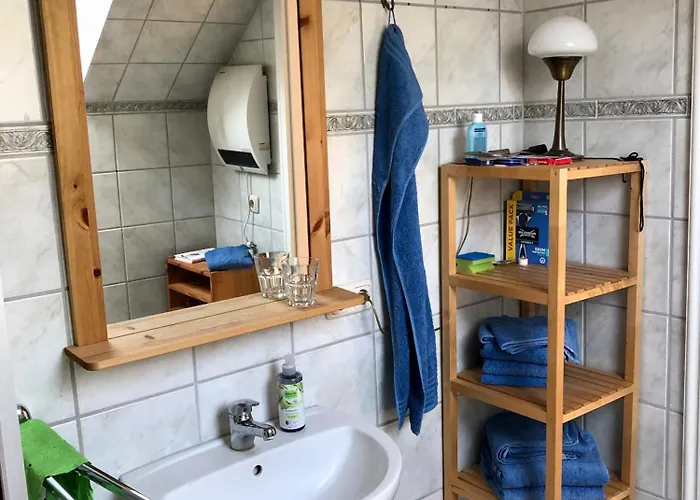 Storchennest - Mit Kamin, Sauna, Garten, E-piano, Fahrradverleih * Putlitz